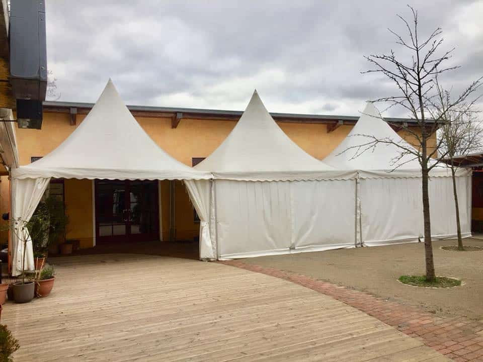 3 Pagoden 5x5m an der Altenburg in der Kölner Südstadt